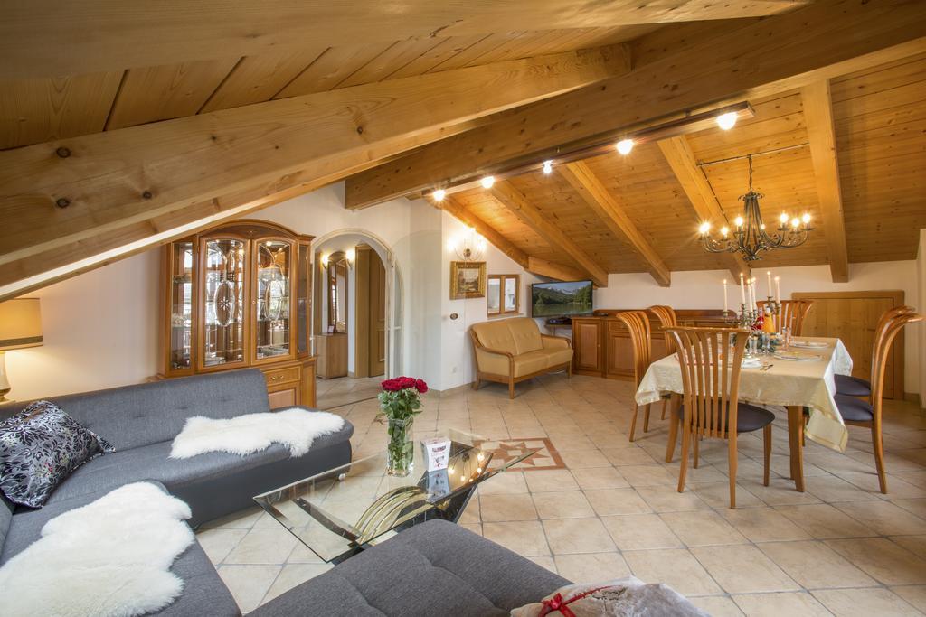 ガルミッシュ・パルテンキルヒェンGolden Gapa Penthouse 1アパートメント 部屋 写真